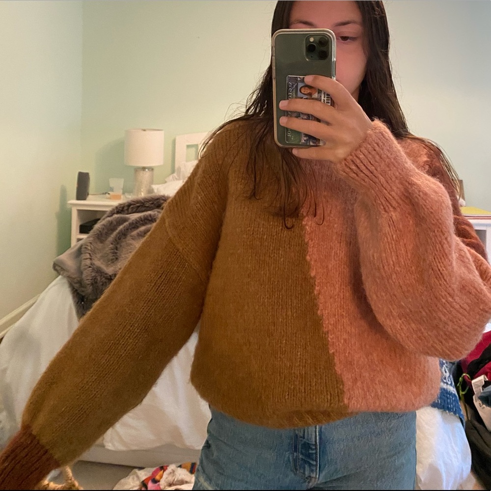 Zara multi colored sweater. Never worn